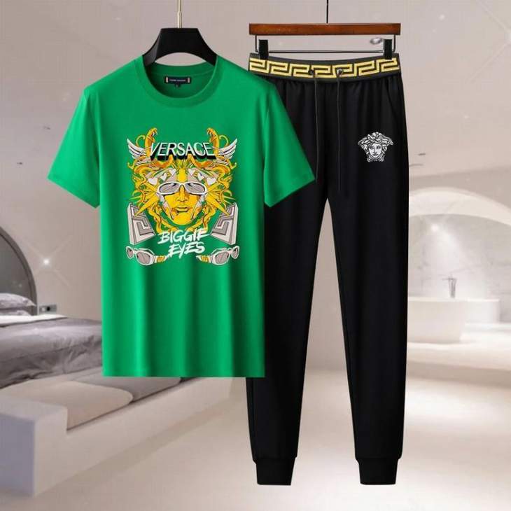 Picture of Versace Shirt Pant Suits _SKUVersaceM-4XL11Ln1424969